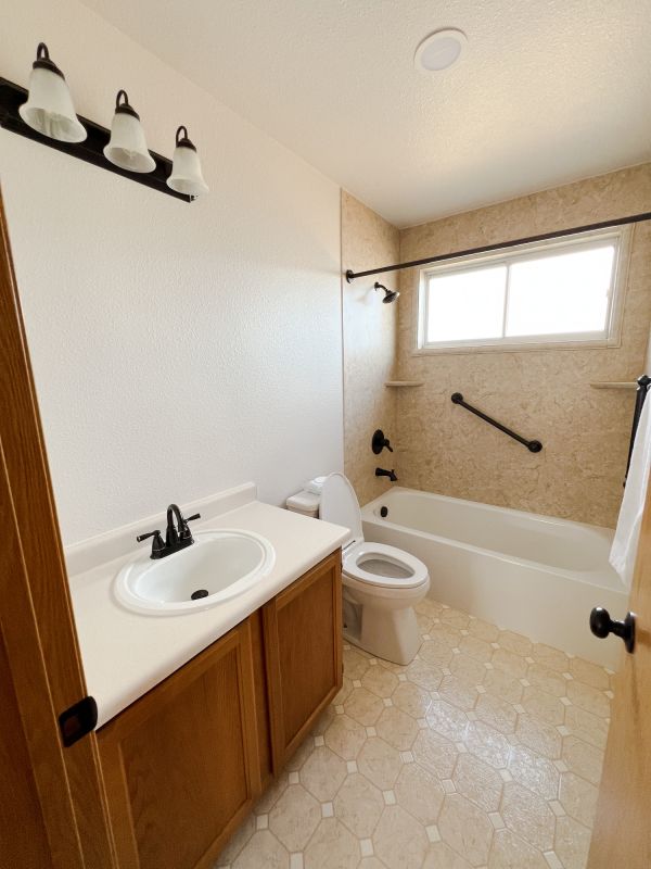 Top Bathroom Remodeling Companies in Simi Valley, CA